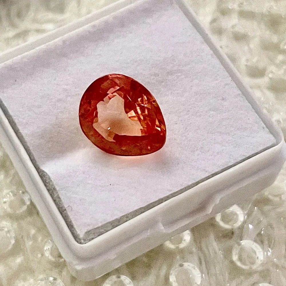 🍑 Rare! 5.50 CT Natural Padparadscha Sapphire - Picture 4 of 9